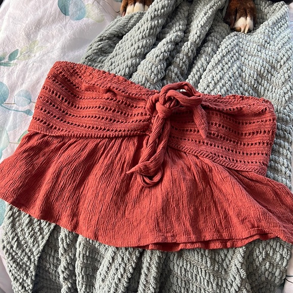 Crop top - Picture 1 of 1